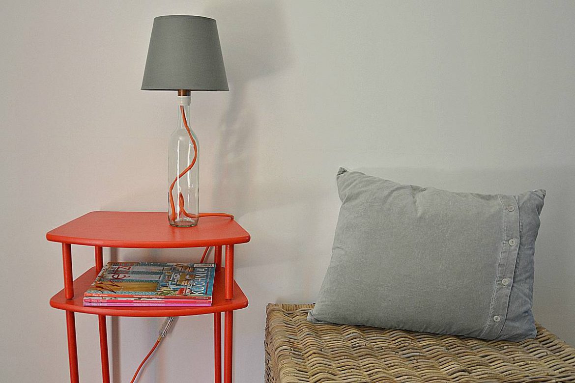 Lampa z butelki po winie